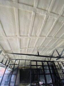 รับฉีดพ่นโฟมหลังคากรุงเทพ